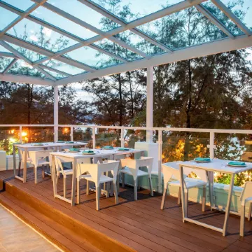 Modern Living Residence