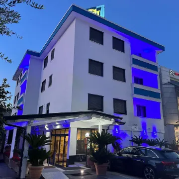 Hotel Clinton