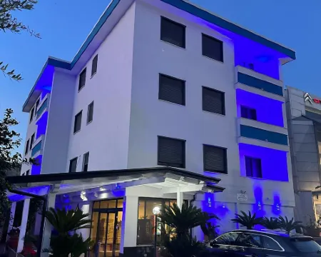 Hotel Clinton Casoria otelleri