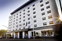 杜瓦爾傲途格精選飯店 FSU School of Communication Science and Disorders附近的飯店