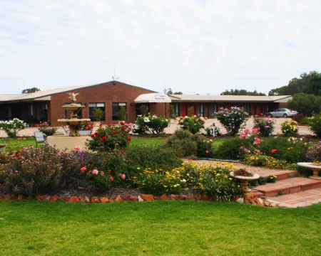 Newell Motor Inn Narrandera Hotels in Narrandera