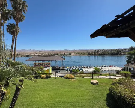 The New Pioneer Hotels in Laughlin