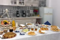 Kallisti Studios & Apartments - breakfast