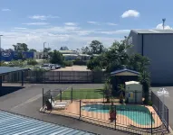 Boulevard Lodge Bundaberg - Pools