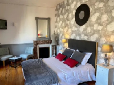 Logis Hotel la Tourelle du Beffroi Hotels in Bourbon-Lancy