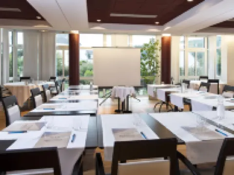 Hôtel Valdys Thalasso & Spa - l'Escale Marine Hotels in Douarnenez