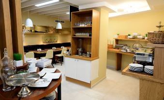 Alexandar Square Boutique Hotel