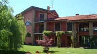 Bed & Breakfast Milù Hotels in Boves