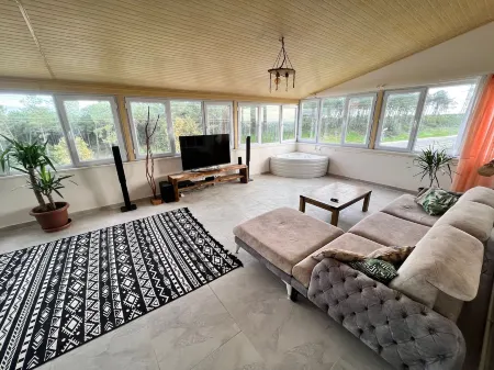 Airport Forest Room Отели рядом с Аэропорт Стамбул