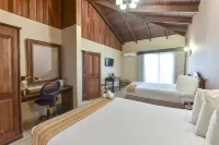 裏維埃拉酒店 酒店