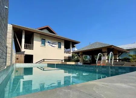 La Playa Boutique Resort Отели рядом с достопримечательностью «Храм Ада и Рая»