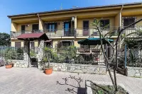 Bed and Breakfast Marina d'Aspra Hotels in Solanto