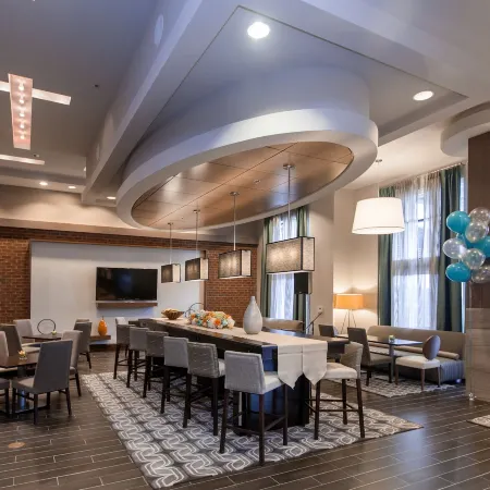 Hampton Inn & Suites Chapel Hill-Carrboro/Downtown