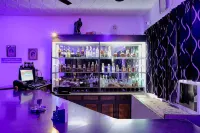 Sri Aarvee Hotels