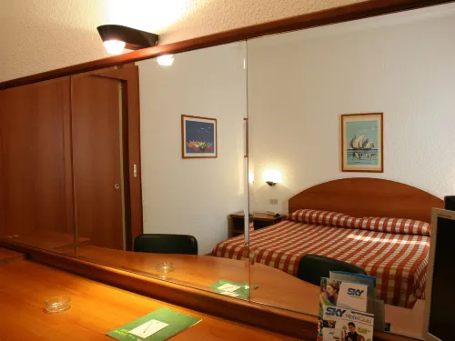 Golf Hotel - 3 estrellas
