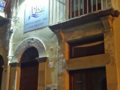 イブレア パラダイス ラグーザのホテル