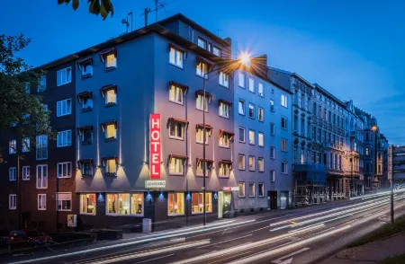 Hotel Lousberg Отели рядом с достопримечательностью «RWTH Aachen University computer science center»