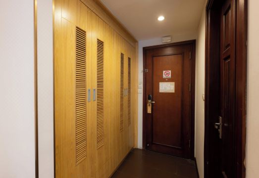 리버사이드 하노이 호텔 외관 또는 리버뷰