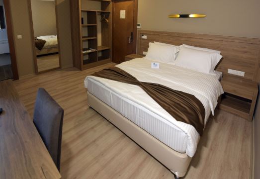 호텔 로비 및 프런트