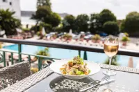 St Brelade's Bay Hotel - breakfast