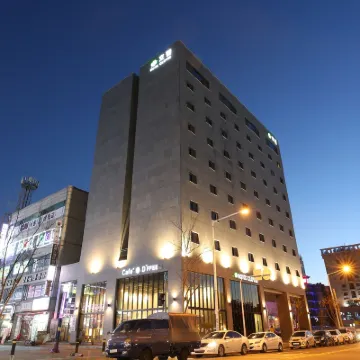 โฮเทล โคลเวอร์ โรงแรมใกล้ศาลากลางอันซัน