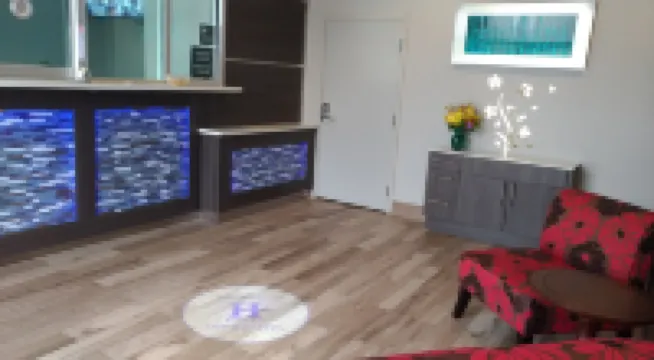 休斯頓市中心避風港套房酒店