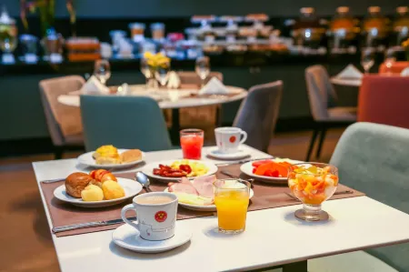 Quality Suítes João Pessoa Отели рядом с достопримечательностью «Trans-Amazonian Highway»