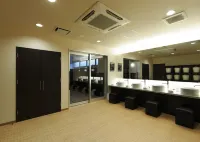 Green Rich Hotel Osaka Airport Hotel di Itami