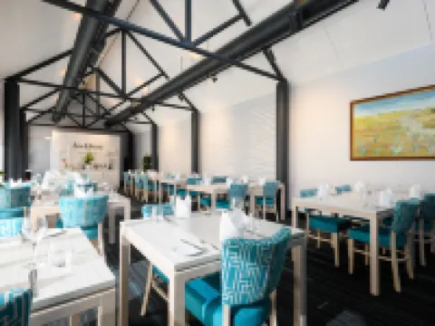 Lakeside Hotel and Conference Centre Hotel di Sydney