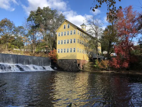 Old Mill Inn Hotels in Hadley