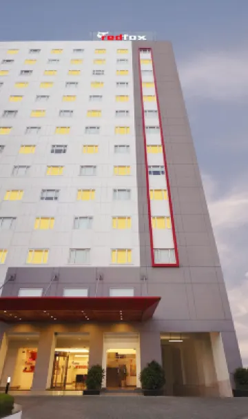 Red Fox by Lemon Tree Hotels, Hyderabad Hotels in Hyderabad