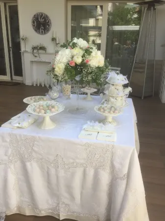 Femily B&B Bed and Breakfast di Puglia in - Bari Отели рядом с достопримечательностью «Parrocchia Santa Maria di Monteverde»