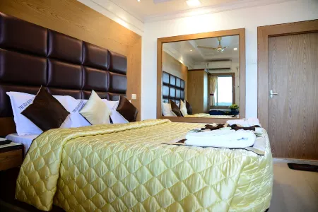 Hotel Tri Sea Отели рядом с достопримечательностью «Bhagavathy Amman Temple»