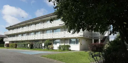 Brit Hôtel Dinan - Taden Отели в г. Плелен-Тригаву