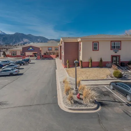 Days Inn by Wyndham Manitou Springs