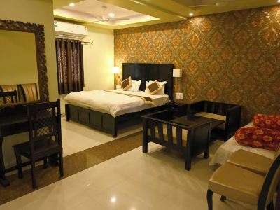 Om Heritage Hotel