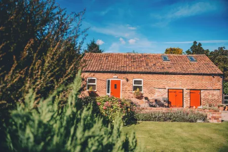 Home Farm & Lodge Отели в г. Ботри