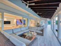 Villa Amalia Hotels in Guana Bay