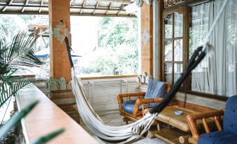 Amed Cafe & Hotel Kebun Wayan