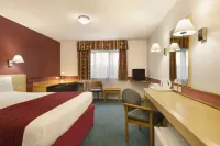 Days Inn by Wyndham Bradford M62 - Haustierfreundliche