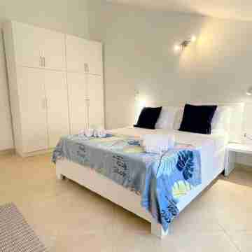 Branco Suites - Rooms & Holiday Apartments Rooms