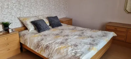 Superb Flat 3 Bedrooms Private Parking