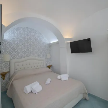 Le Suites Della Principessa- Apartment in the Heart of Ravello