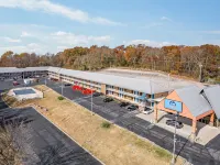 Extended Stay Suites Cookeville - Tennessee Tech Hotels in Putnam County