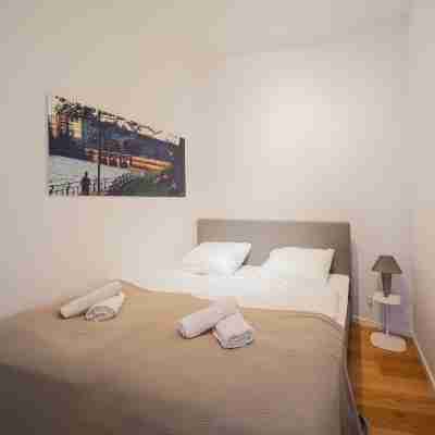 Private Townhouse with a Terrace - 156 Rooms