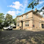 Signature - Linden House Flat 1 Hotels in Airdrie