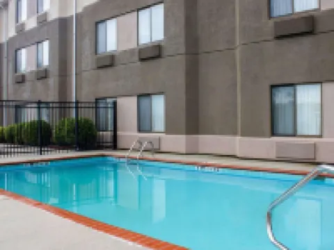 Sleep Inn Athens I-65 Hotels in Athens