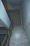 基裡旅館