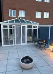 Dartford 4 Beds Sleeps 8 Near Bluewater and M25