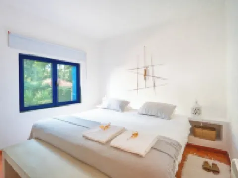 WHome Family Paradise, Exquisite Retreat for Holidays Hotels in Abrantes